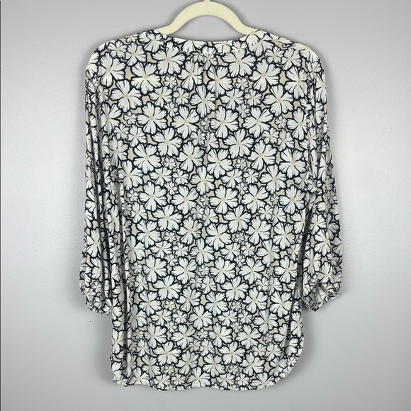 Olsen Casual Floral Black White & Cream Relaxed Fit Blouse Size M/L 12 - Picture 9 of 10